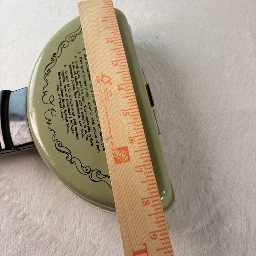 Retro Vintage 70s Mirro Folding Omelet Pan / Hinged Double-Sided Skillet MCM EVC